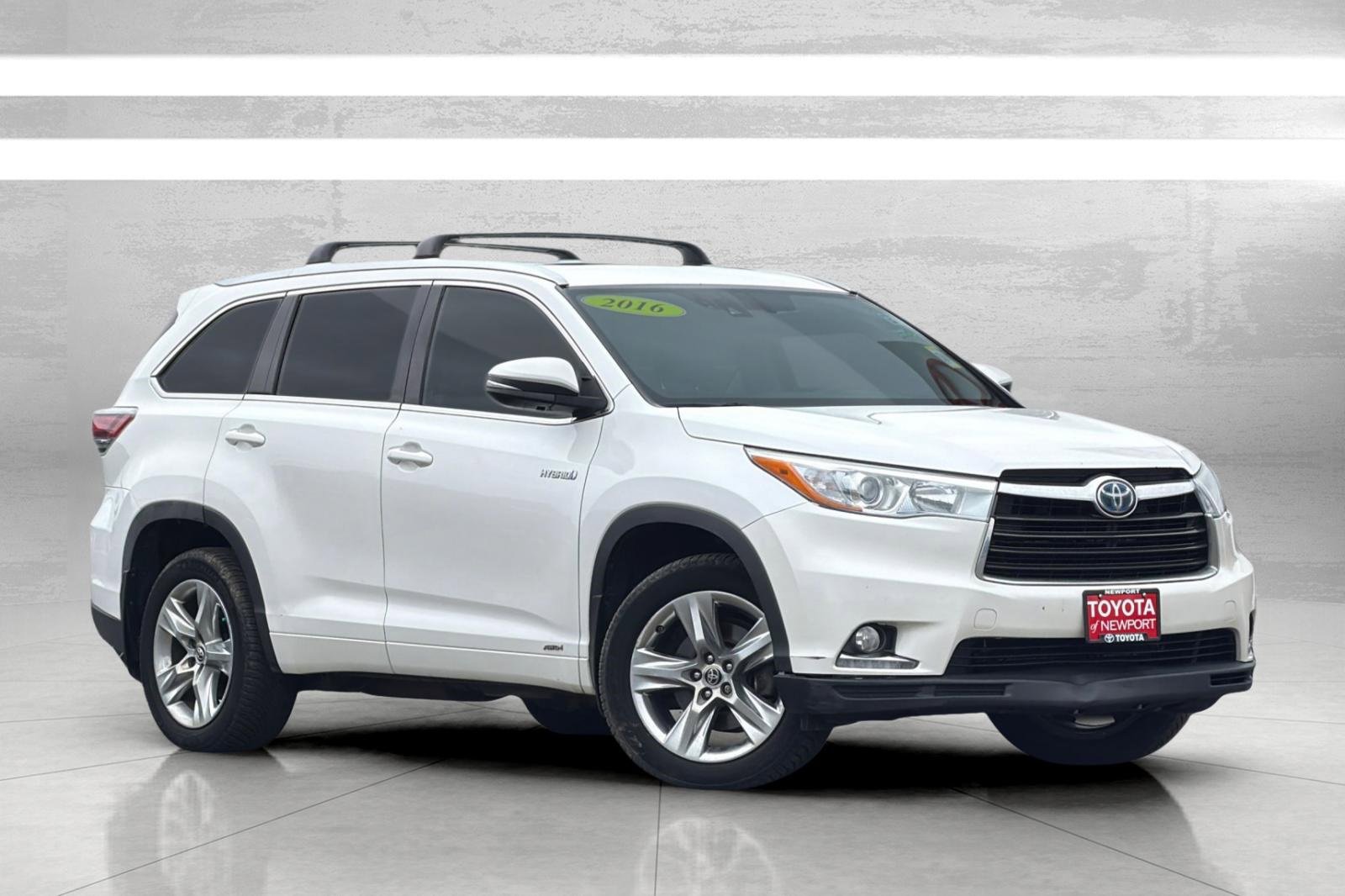 Used 2016 Toyota Highlander Limited image 2