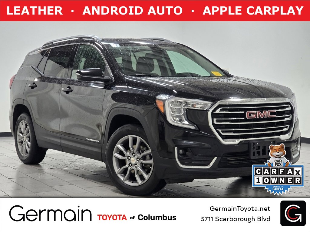 Used 2024 GMC Terrain SLT image 1