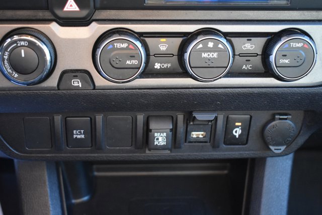 Used 2023 Toyota Tacoma TRD Off-Road image 26