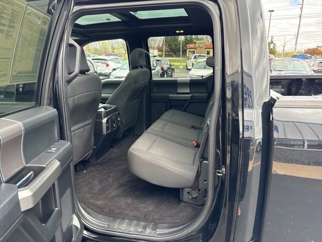 Used 2016 Ford F150 XLT w/ Equipment Group 302A Luxury AWD/4WD image 22