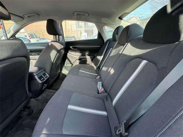 Used 2023 Hyundai Sonata SEL w/ Cargo Package image 10
