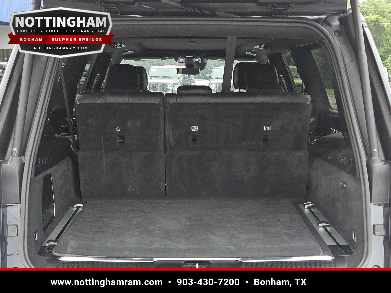 Used 2024 Jeep Grand Wagoneer L Series II w/ Quick Order Packagew 28T AWD/4WD image 8