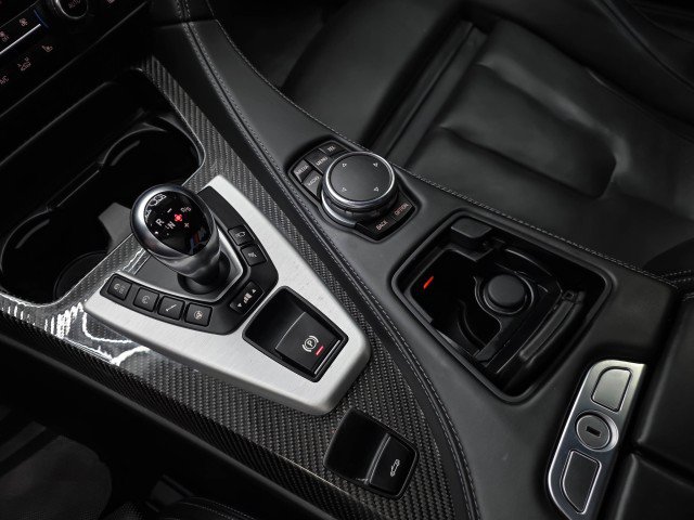 Used 2016 BMW M6 Convertible RWD image 29