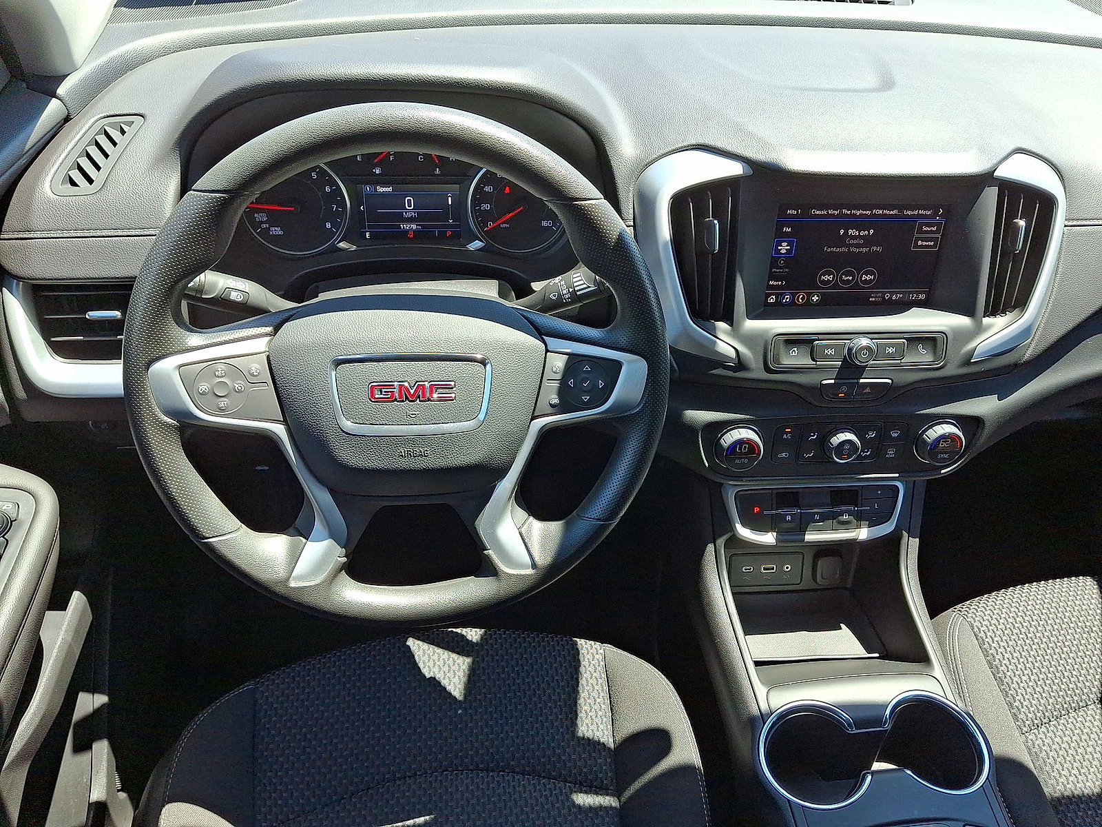 Used 2023 GMC Terrain SLE w/ Driver Convenience Package FWD image 21