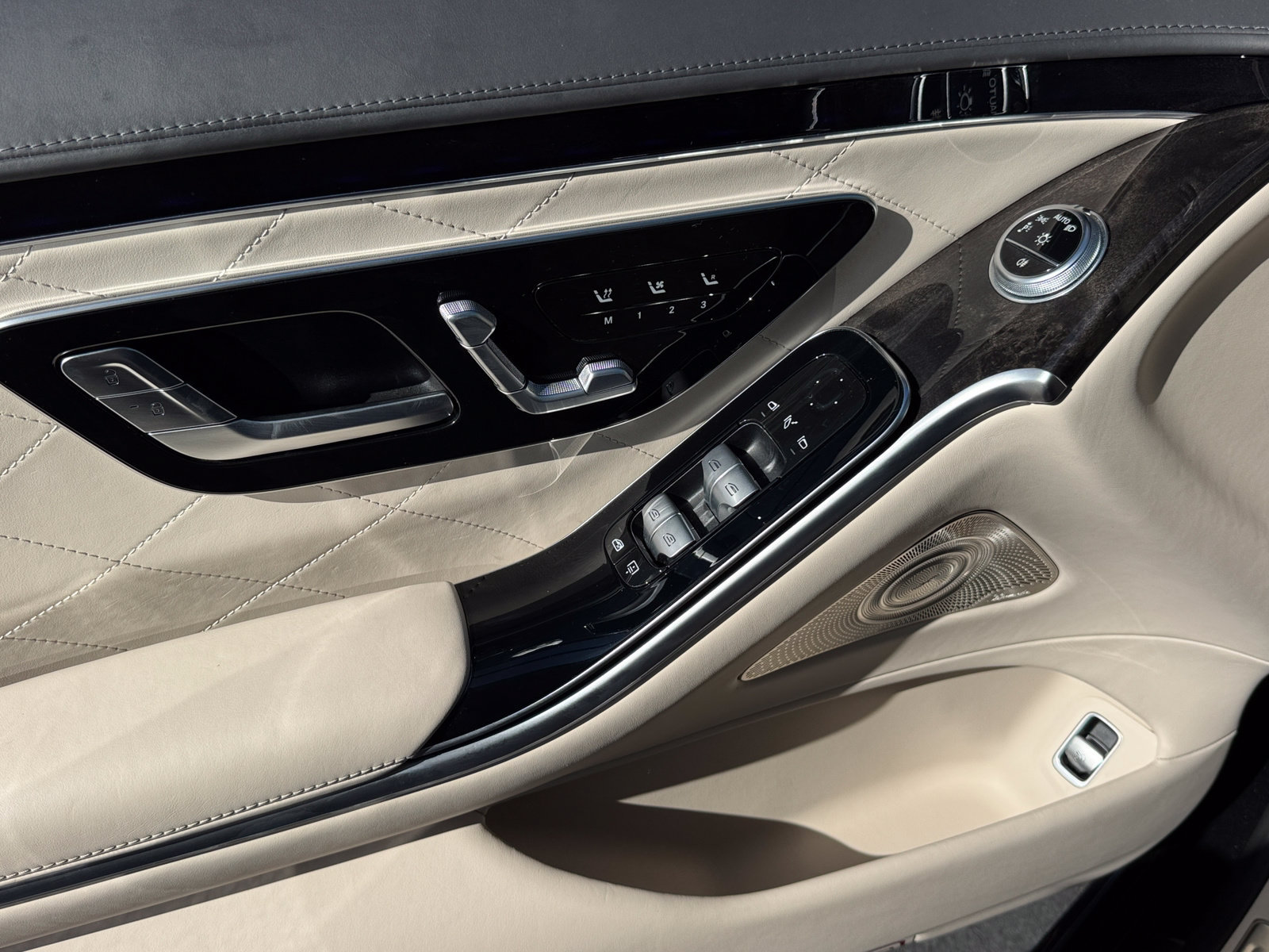 Used 2021 Mercedes-Benz S 580 4MATIC Sedan image 20