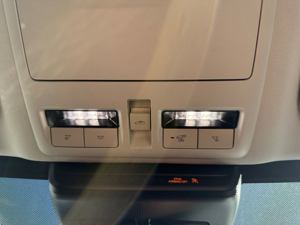 Certified 2024 MAZDA CX-90 Plug-In Hybrid w/ Preferred image 18