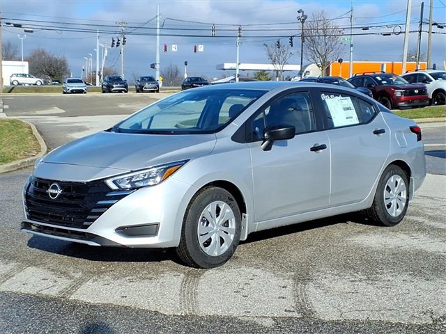 New 2025 Nissan Versa S w/ Trunk Package image 2