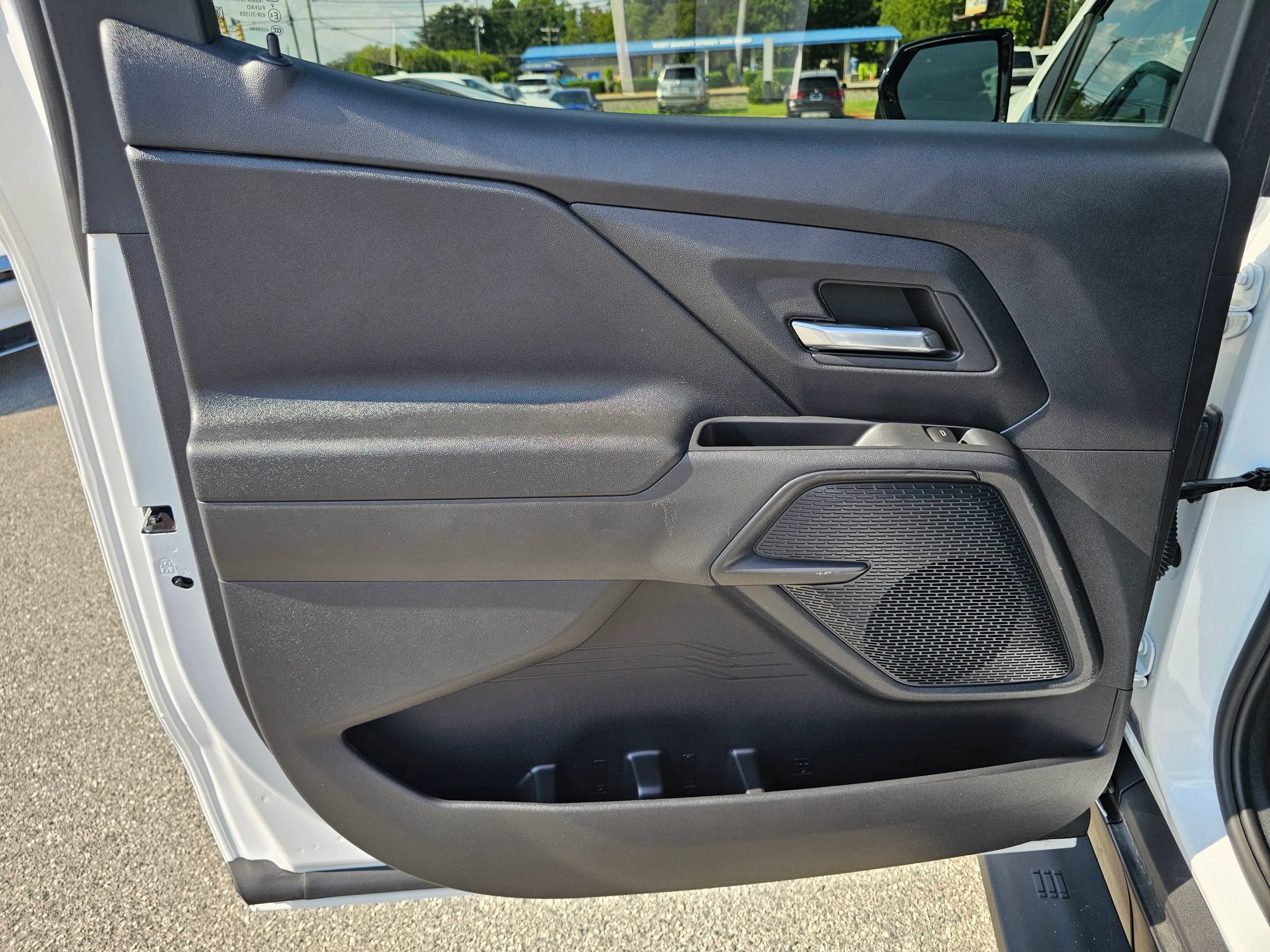 Used 2024 Chevrolet Silverado EV W/T AWD/4WD image 24