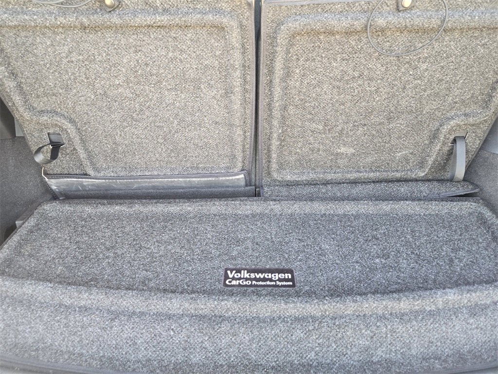 Used 2019 Volkswagen Tiguan SE image 33