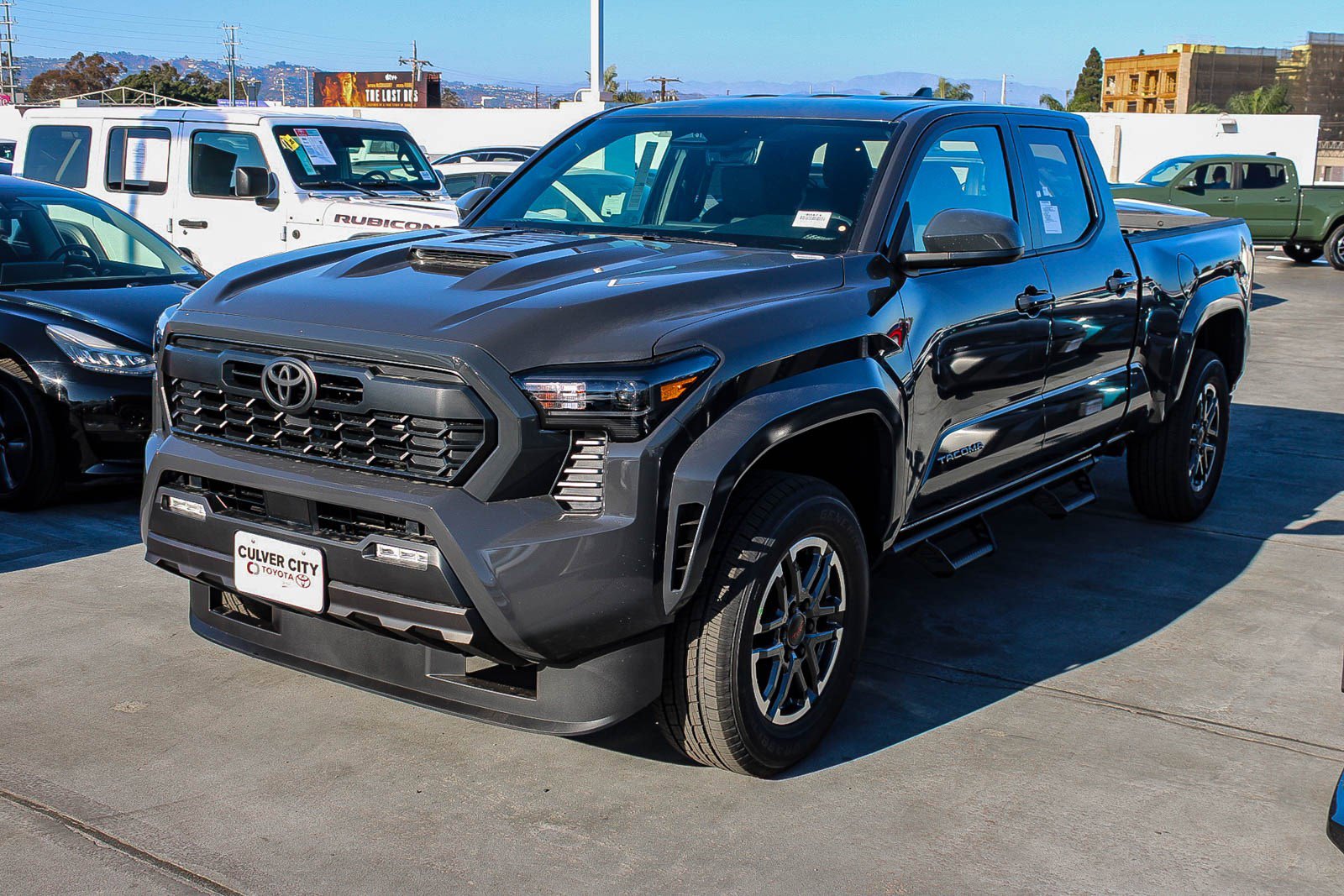 New 2025 Toyota Tacoma TRD Sport image 3