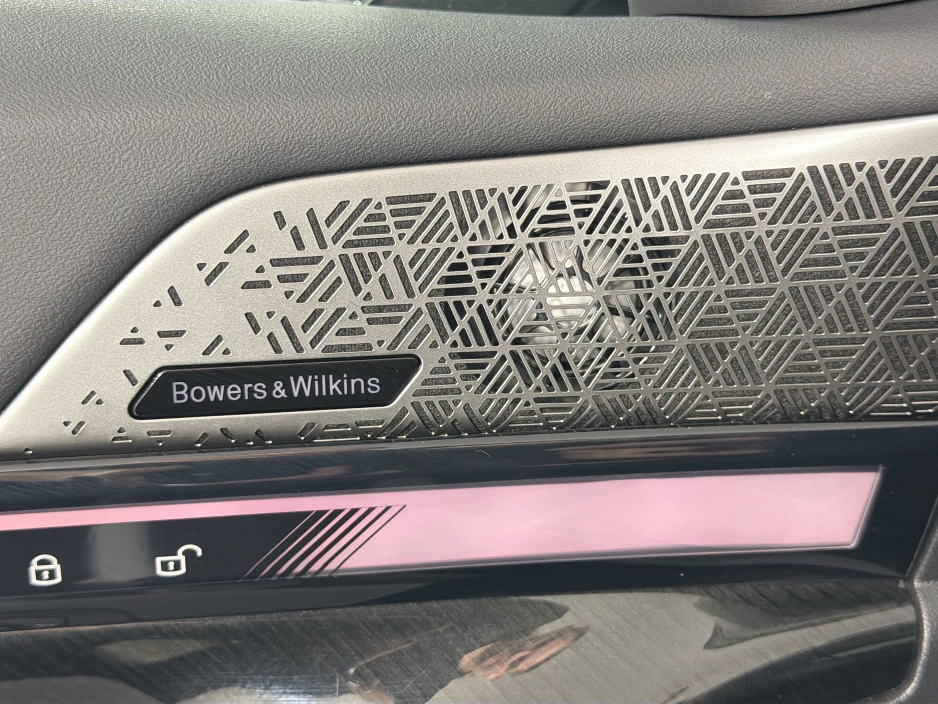 Certified 2025 BMW i5 eDrive40i w/ M Sport Package image 19