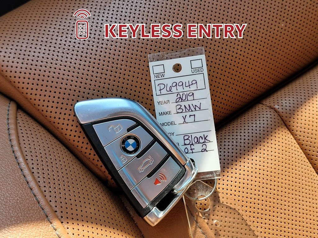 Used 2019 BMW X7 xDrive50i w/ Premium Package AWD/4WD image 38
