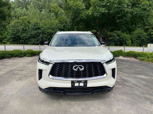 Used 2023 INFINITI QX60 Luxe w/ Performance Audio Package AWD/4WD image 13
