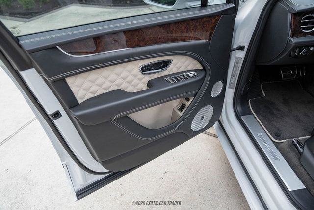 Used 2022 Bentley Bentayga Speed image 46