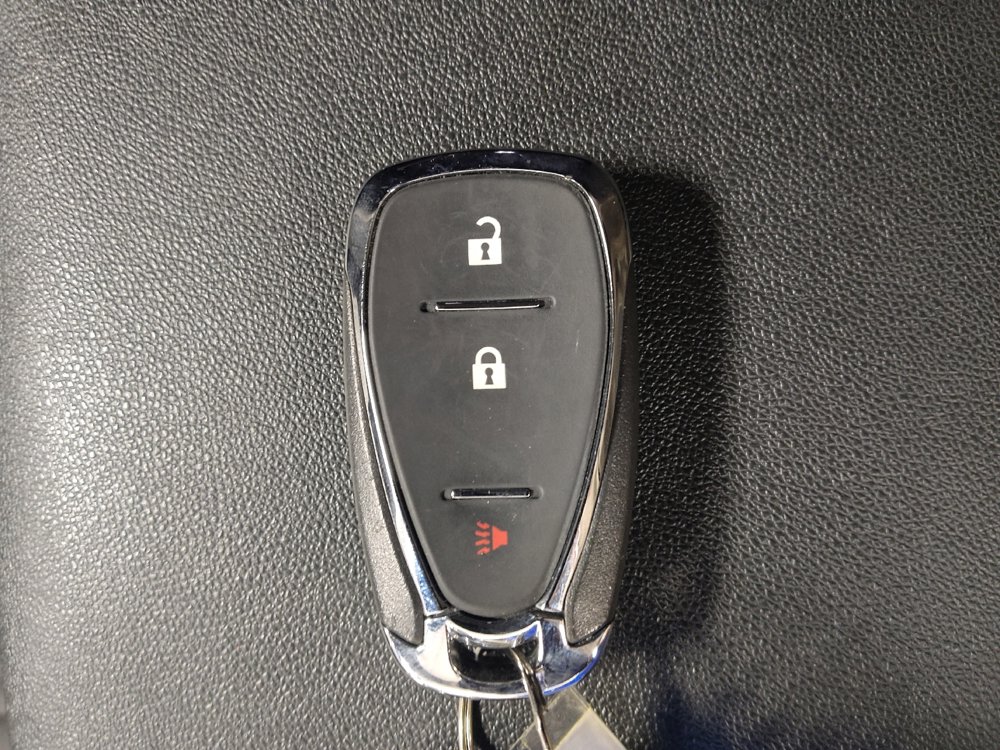 Used 2021 Chevrolet Equinox LT FWD image 32