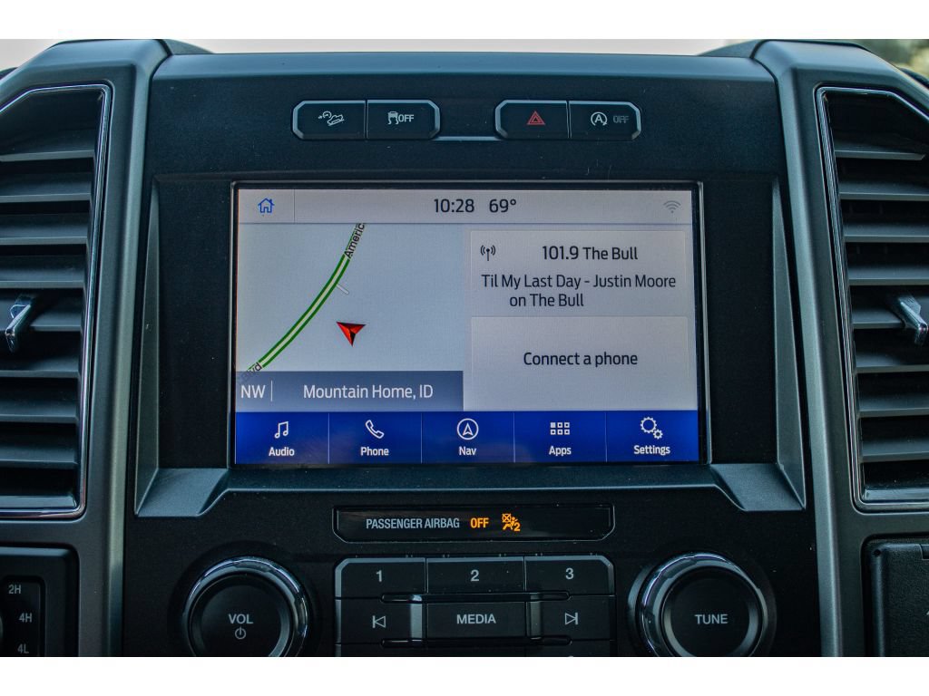 Used 2019 Ford F150 XLT w/ Equipment Group 302A Luxury AWD/4WD image 41