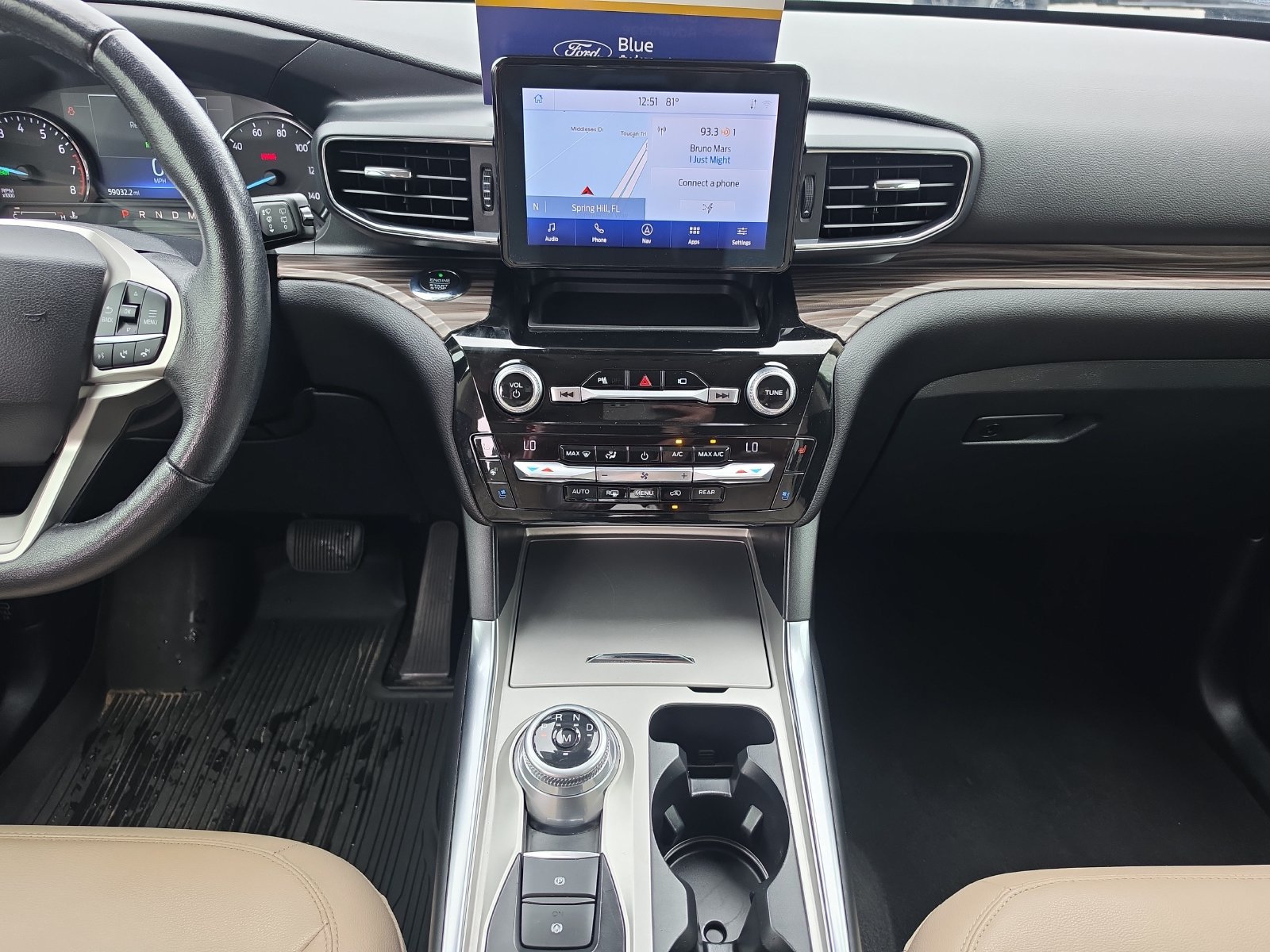 Certified 2021 Ford Explorer Limited w/ Hybrid Equipment Group 310A AWD/4WD image 11