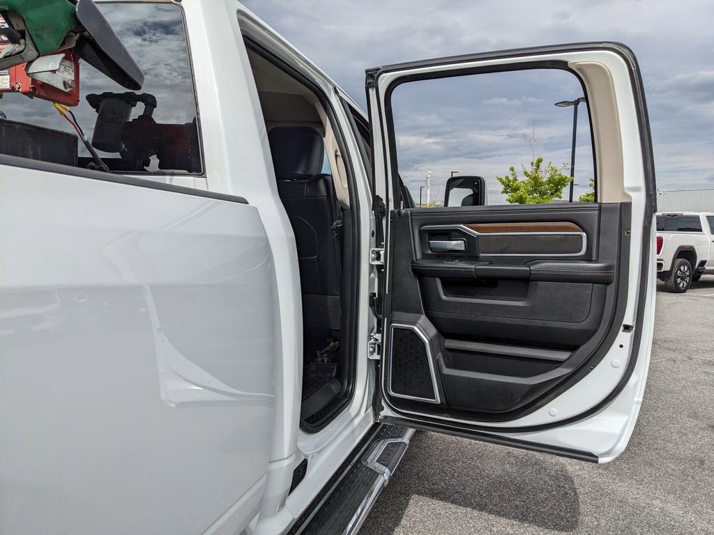 Used 2023 RAM 2500 Laramie AWD/4WD image 65