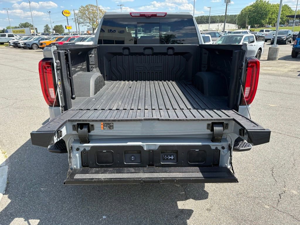 Used 2025 GMC Sierra 1500 Denali Ultimate AWD/4WD image 6