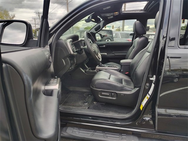 Used 2023 Toyota Tacoma Limited w/ Nightshade Package image 2