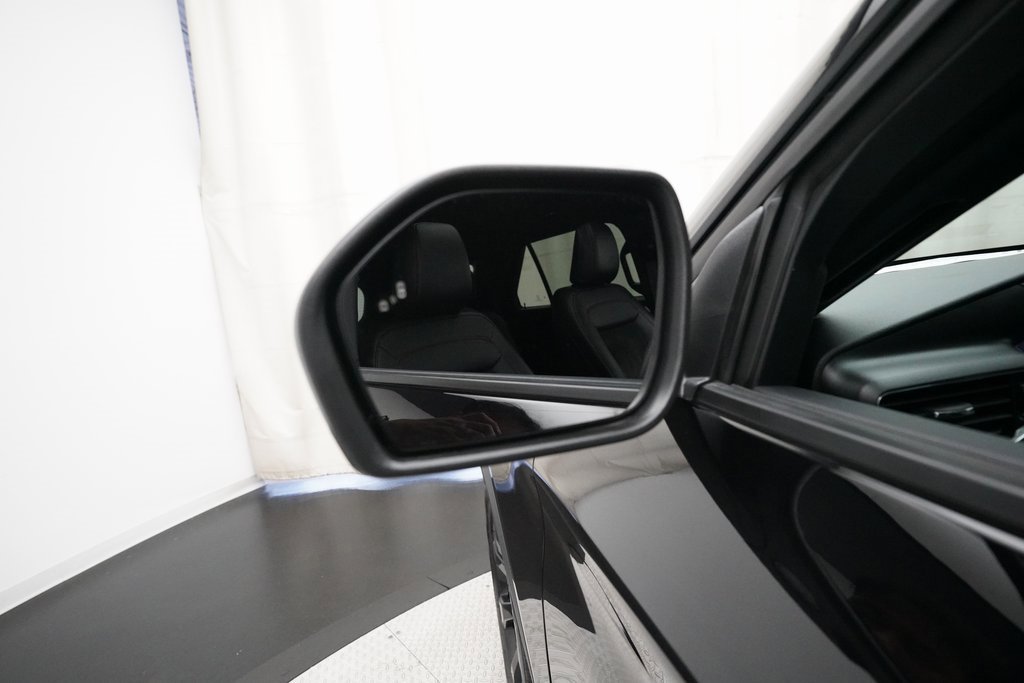 Used 2023 Ford Explorer ST-Line w/ Class IV Trailer Tow Package image 25