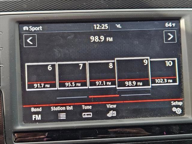 Used 2017 Volkswagen GTI S image 7