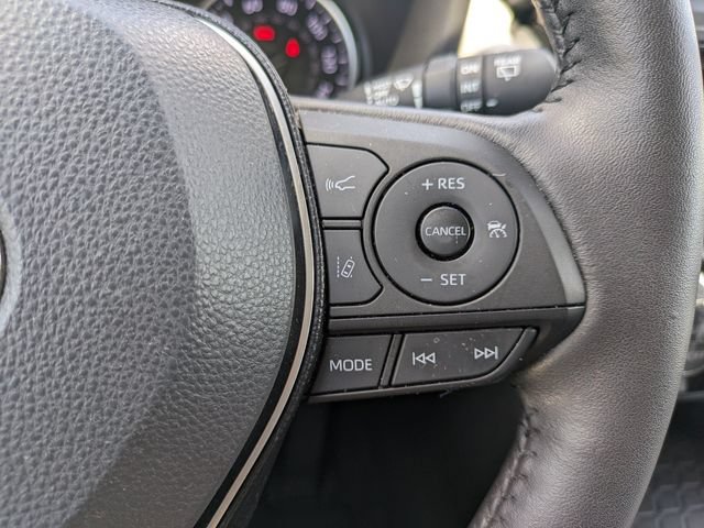 Used 2021 Toyota RAV4 XLE Premium FWD image 24