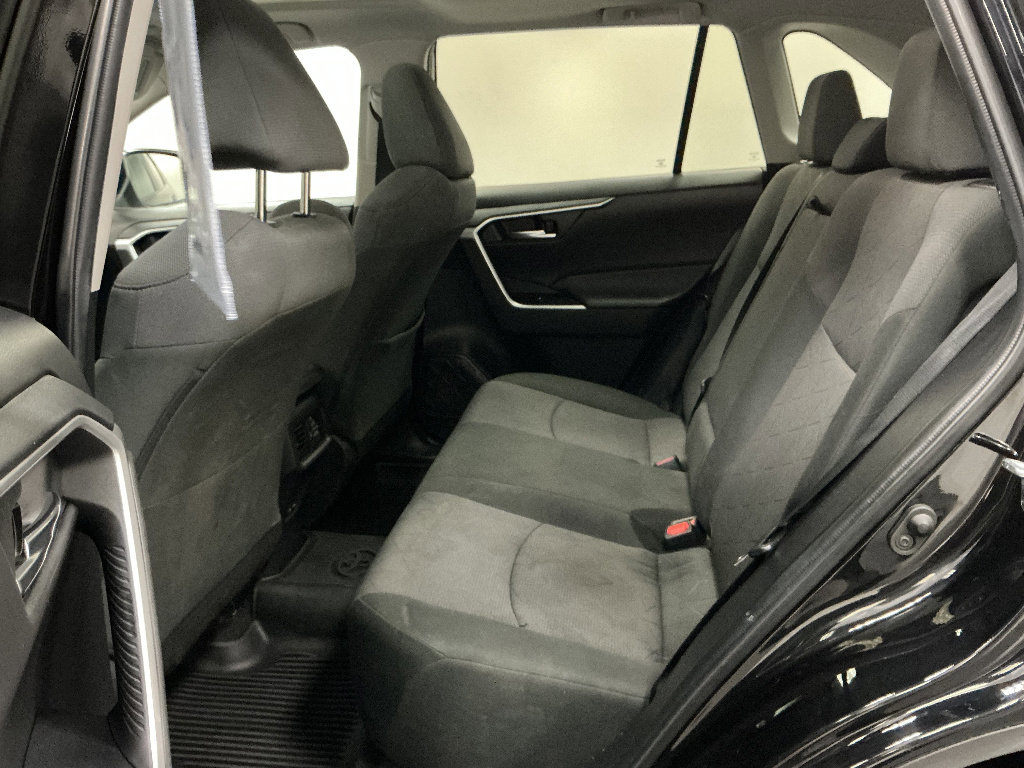 Used 2022 Toyota RAV4 XLE w/ Convenience Package AWD/4WD image 22