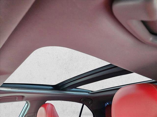 Used 2023 Toyota Camry XSE image 14