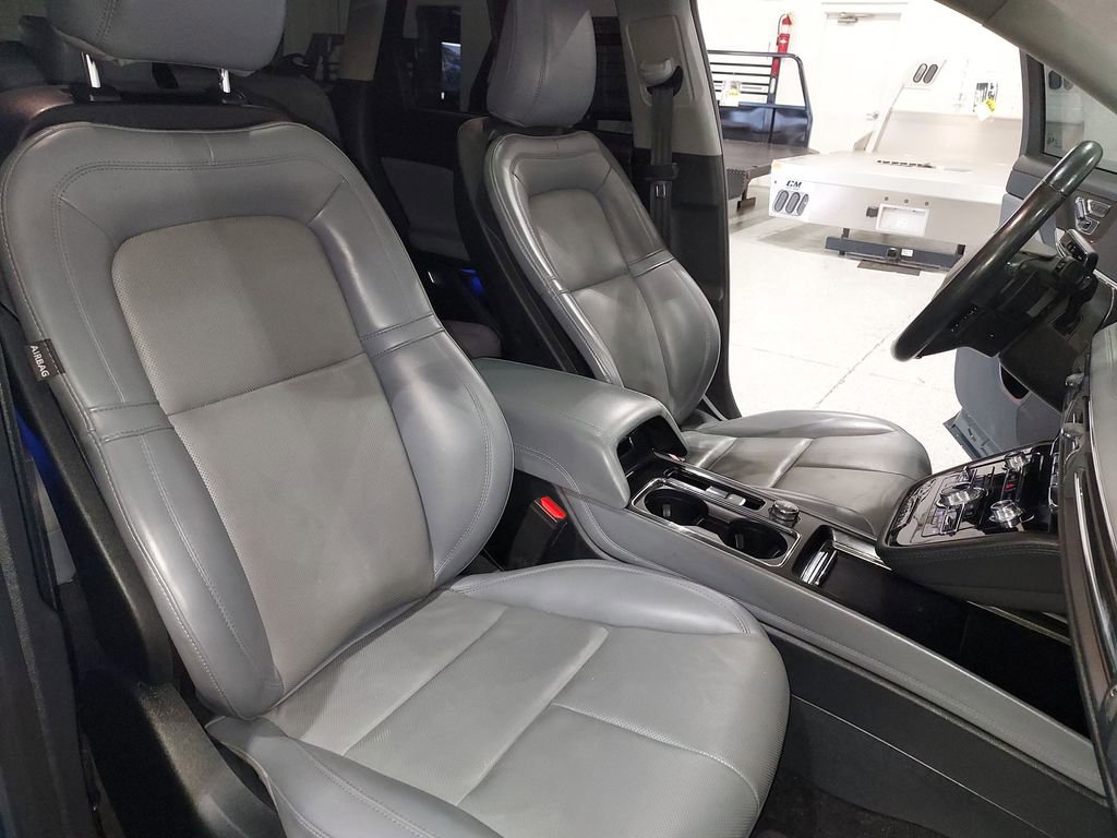 Used 2021 Lincoln Corsair Reserve w/ Equipment Group 201A AWD/4WD image 30