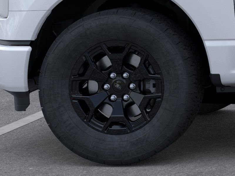 New 2025 Ford F150 Lightning XLT image 20