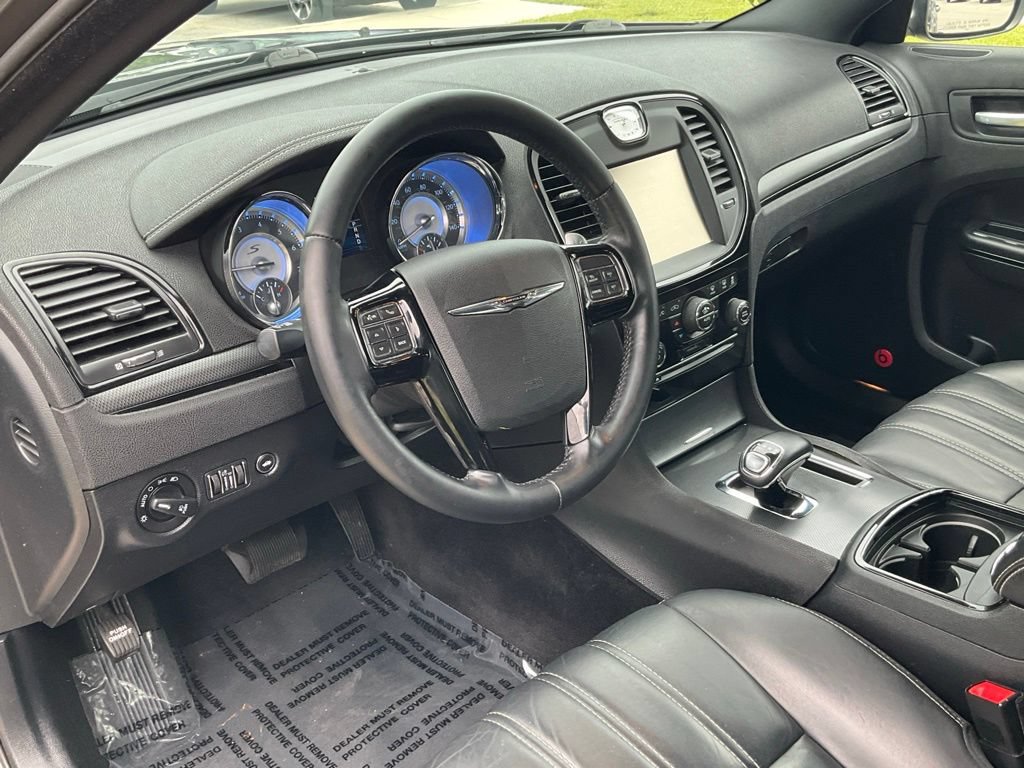 Used 2014 Chrysler 300 S AWD/4WD image 11