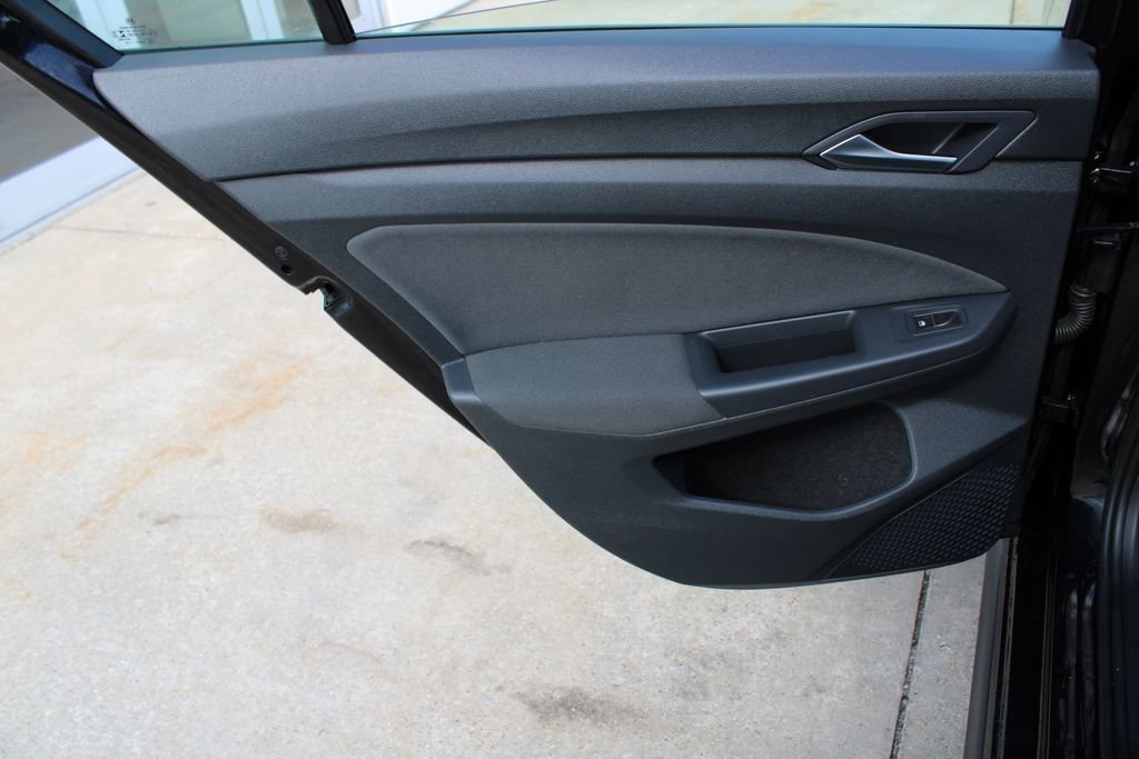 Certified 2022 Volkswagen GTI S image 19