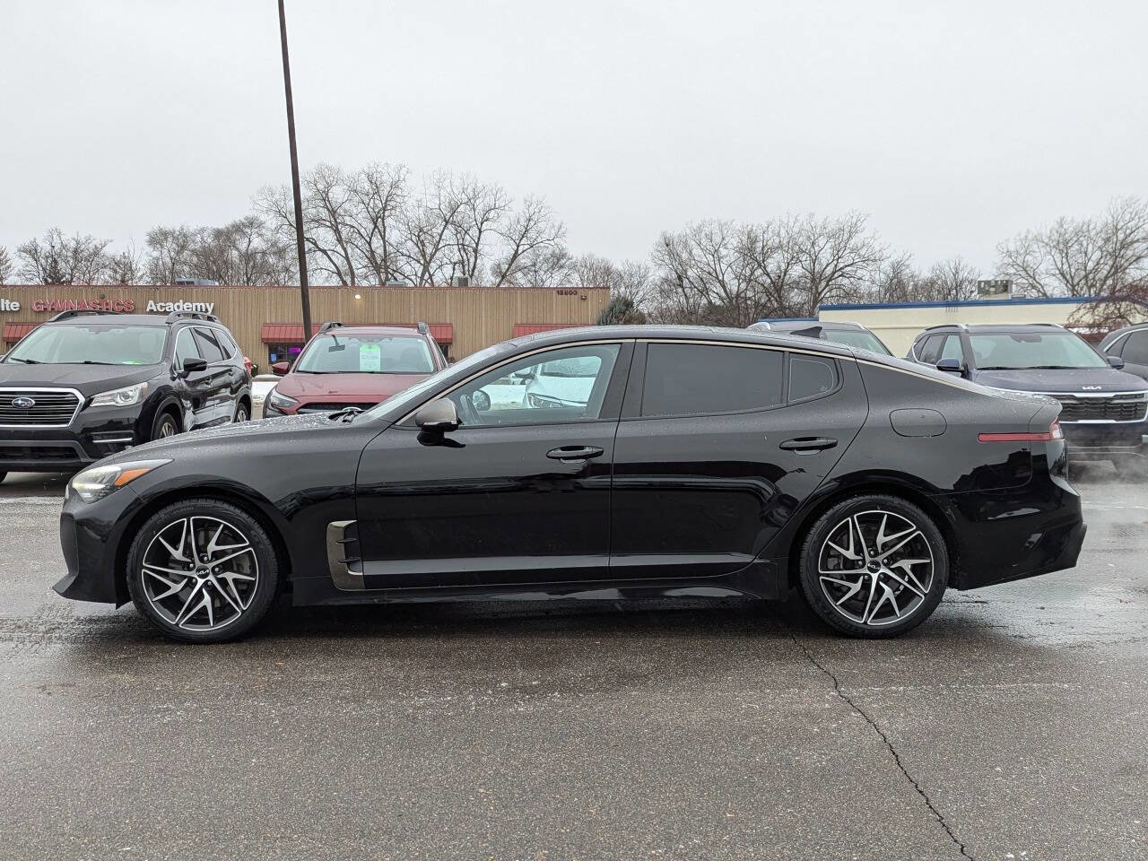Used 2023 Kia Stinger GT-Line w/ Sun & Sound Package image 5