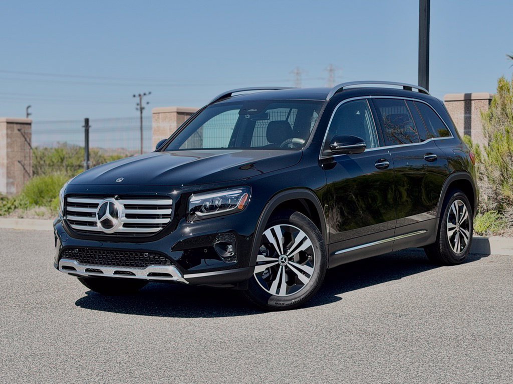 New 2026 Mercedes-Benz GLB 250 image 2