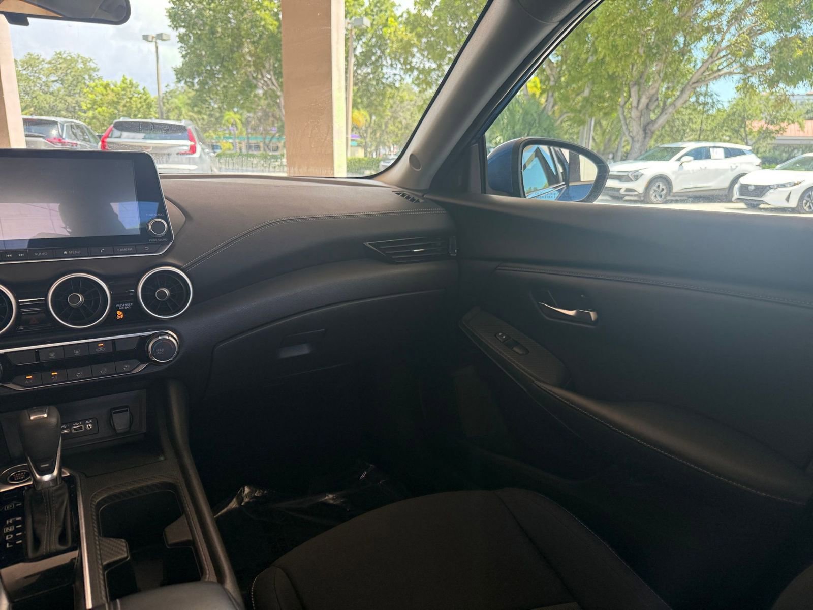 Used 2024 Nissan Sentra SV image 29