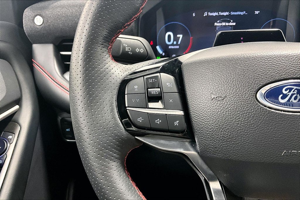 Used 2025 Ford Explorer ST-Line w/ Premium Package RWD image 22