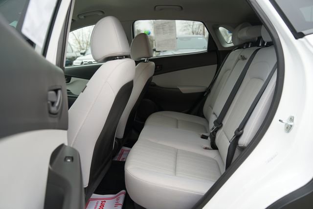 Used 2022 Hyundai Kona SEL AWD/4WD image 8