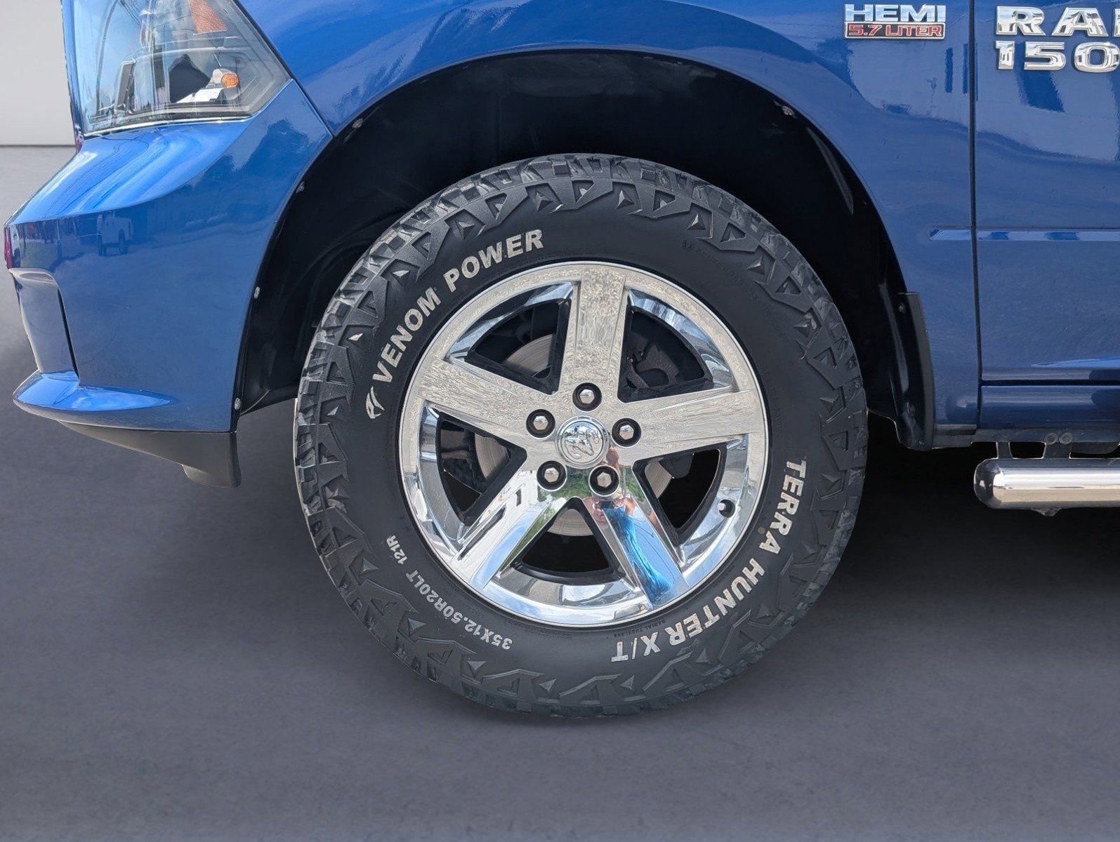 Used 2015 RAM 1500 Express image 23