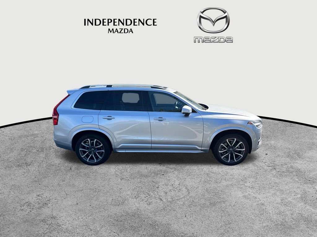 Used 2019 Volvo XC90 T6 Momentum w/ Advanced Package image 2