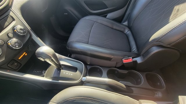 Used 2020 Chevrolet Trax LT w/ Sun & Sound Package image 26