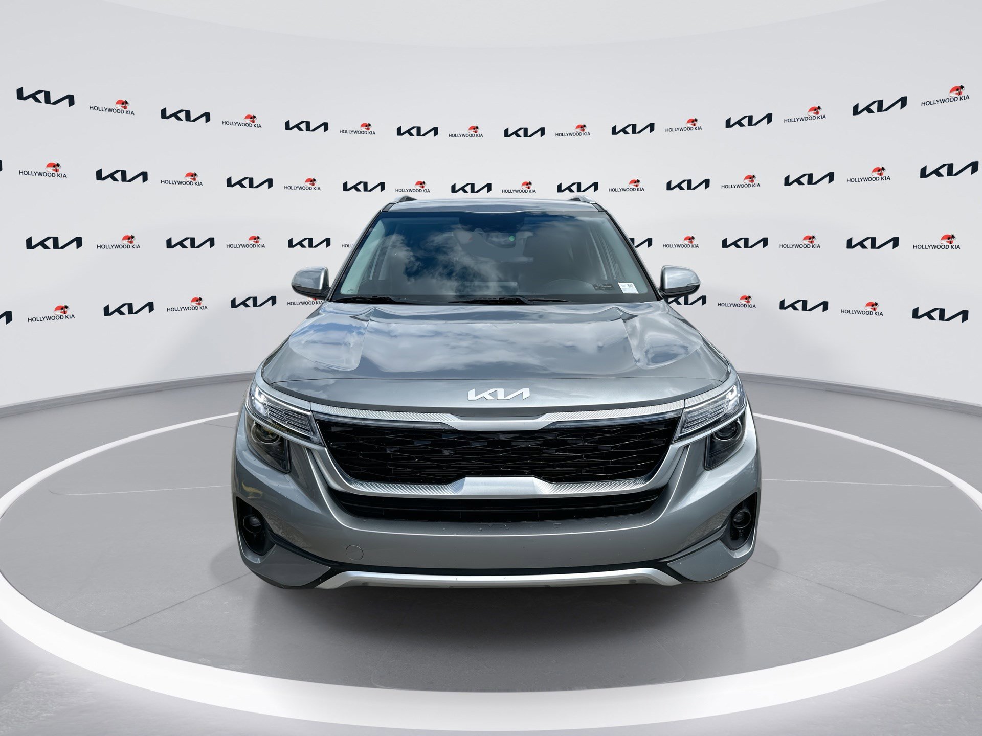 Certified 2023 Kia Seltos S image 3