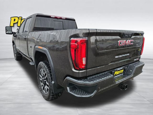 Used 2020 GMC Sierra 2500 AT4 w/ AT4 Premium Package AWD/4WD image 3