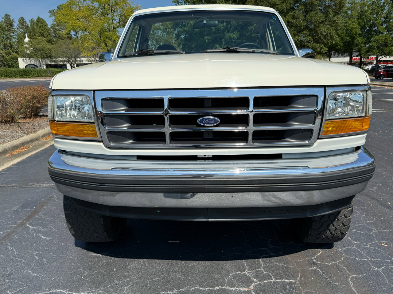 Used 1993 Ford Bronco Eddie Bauer image 2