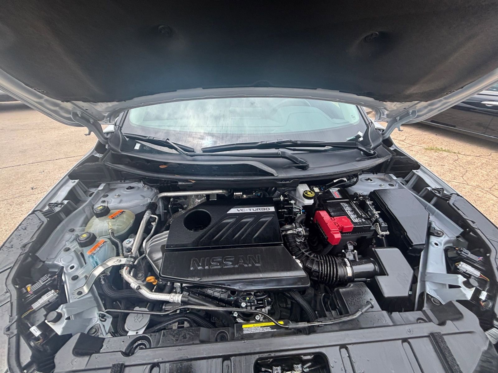 Used 2025 Nissan Rogue SV FWD image 32