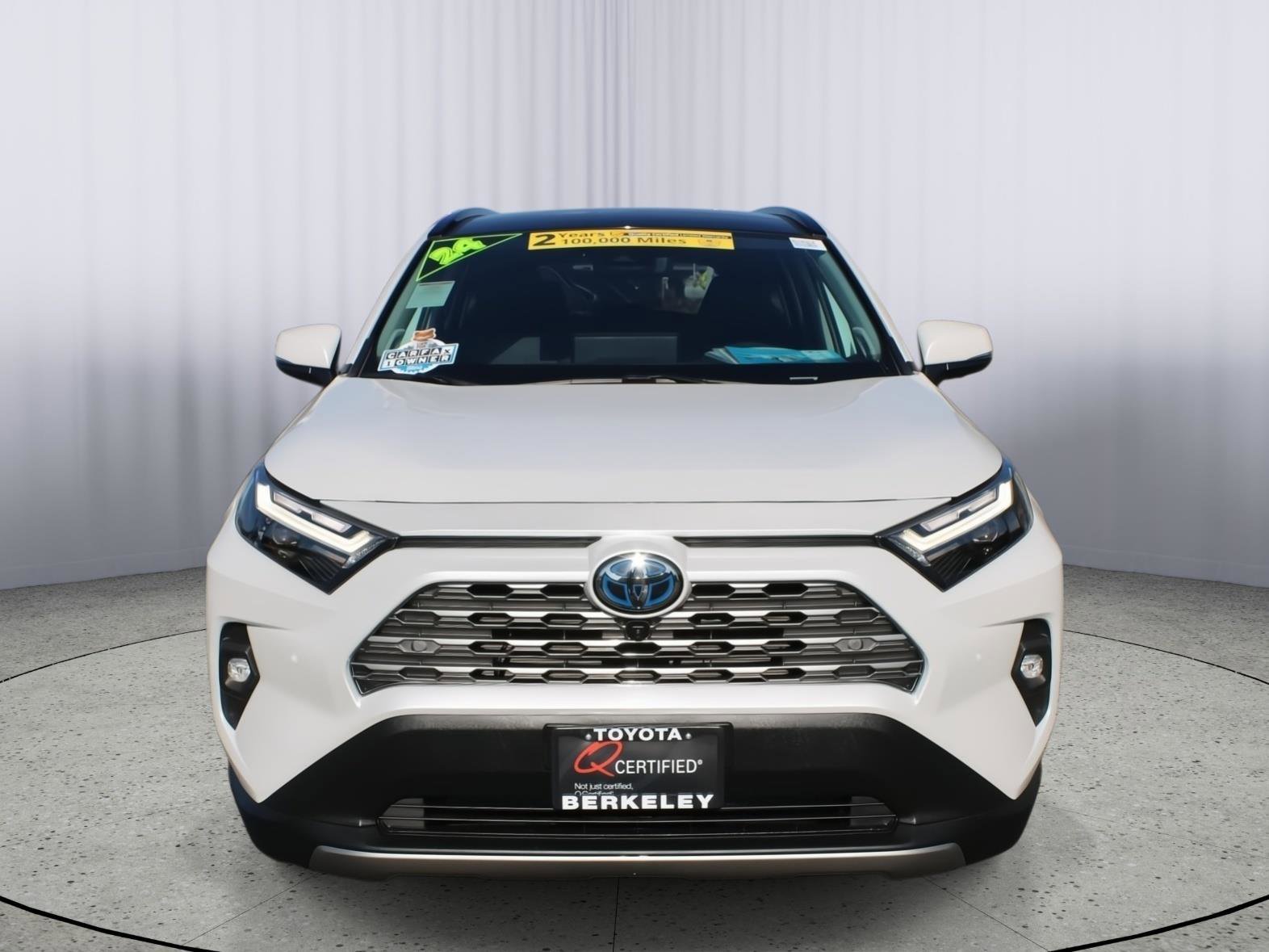 Used 2024 Toyota RAV4 Limited image 3