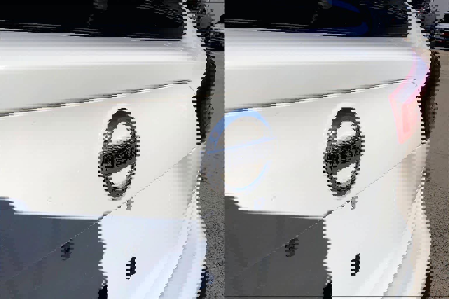 Used 2022 Nissan Rogue Sport S image 9