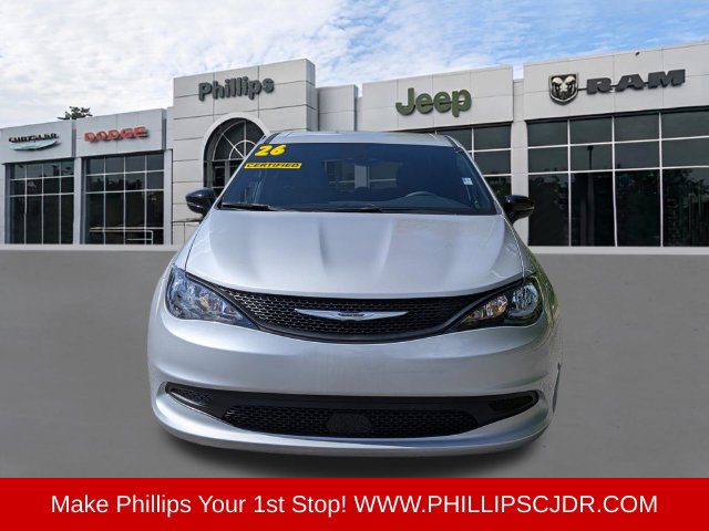 Certified 2026 Chrysler Voyager LX FWD image 7