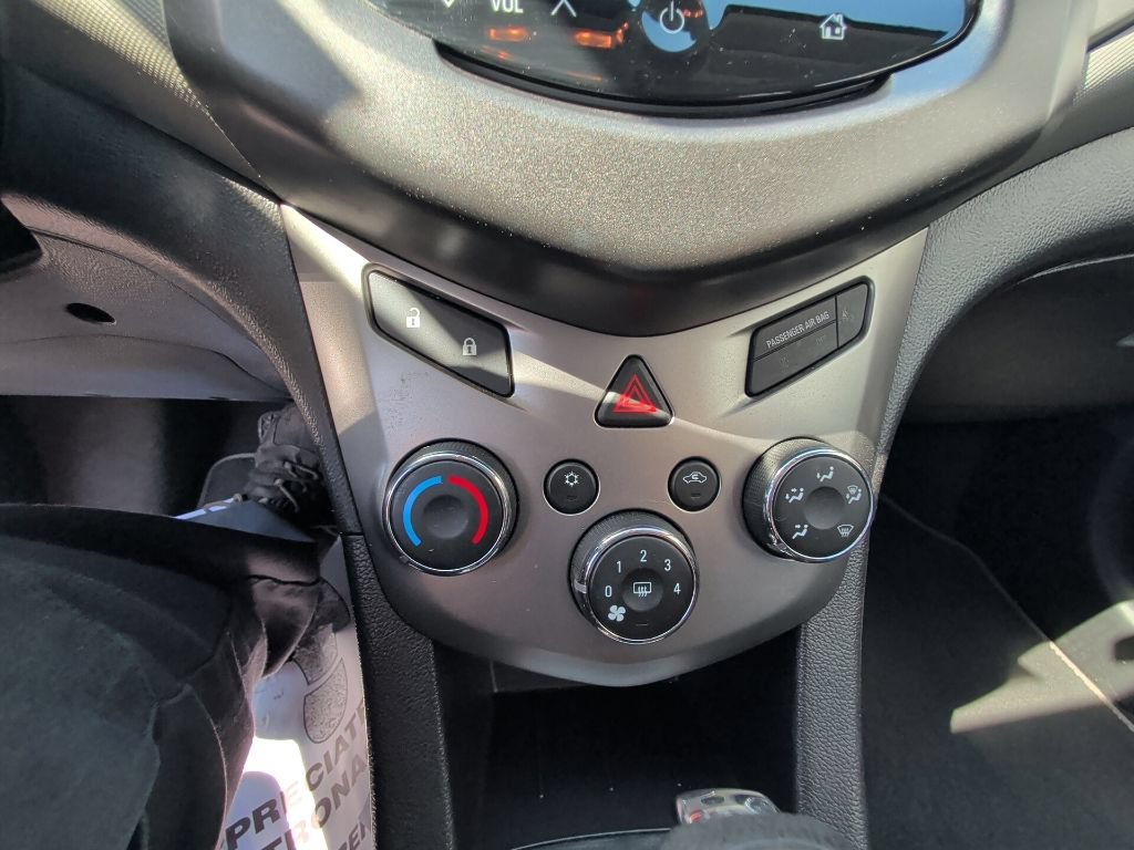 Used 2016 Chevrolet Sonic LT FWD image 22