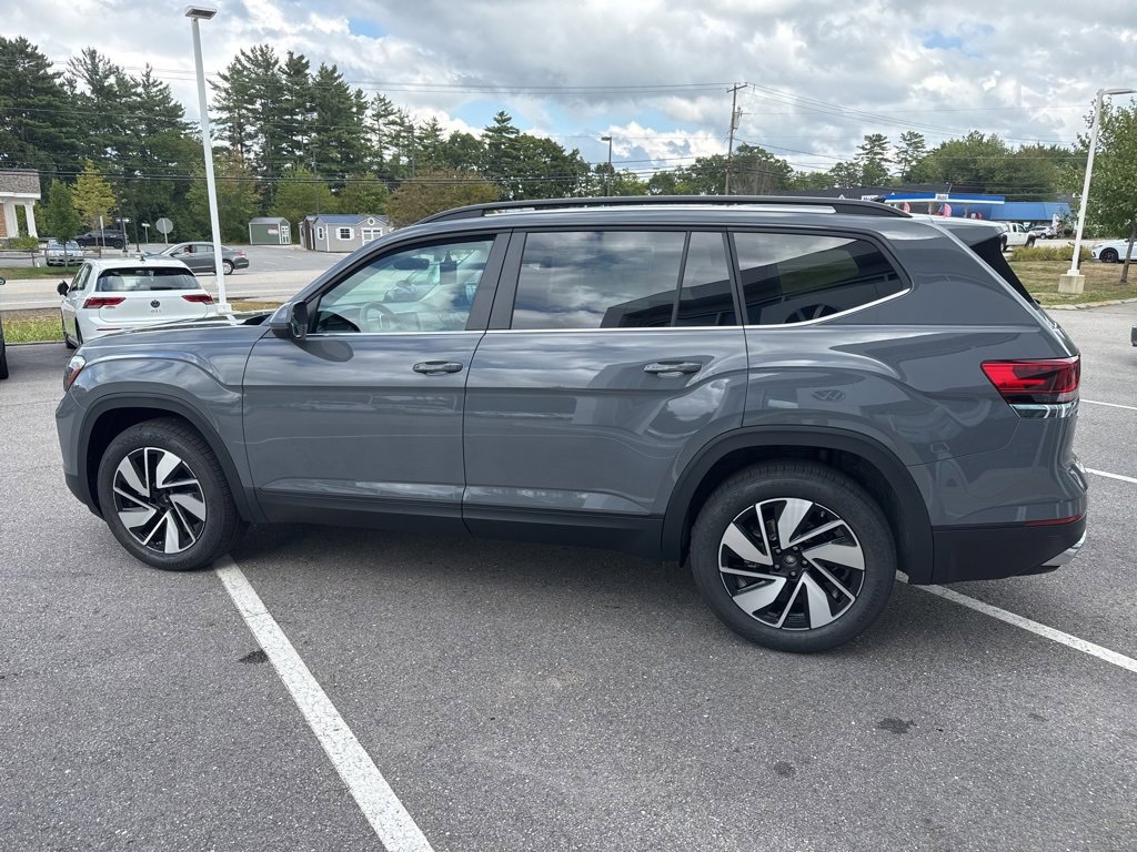 New 2026 Volkswagen Atlas SE image 5
